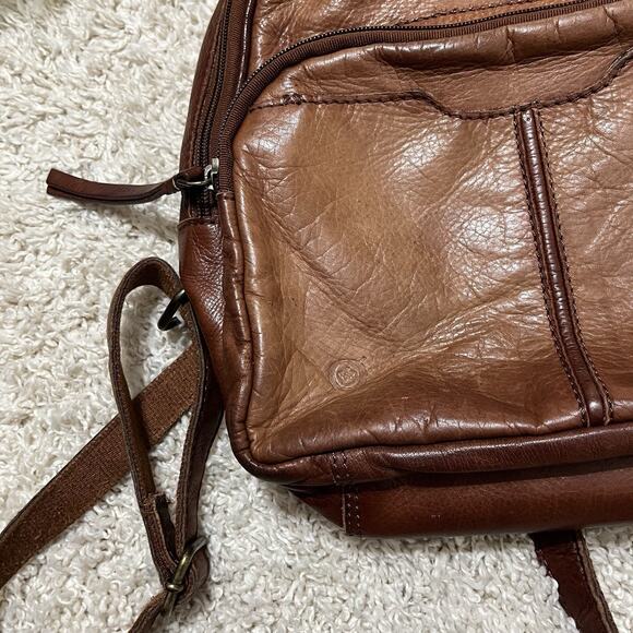 Børn Brown 100% Genuine Leather Rustic Bohemian Vintage-Inspired Mini Backpack - Picture 6 of 8